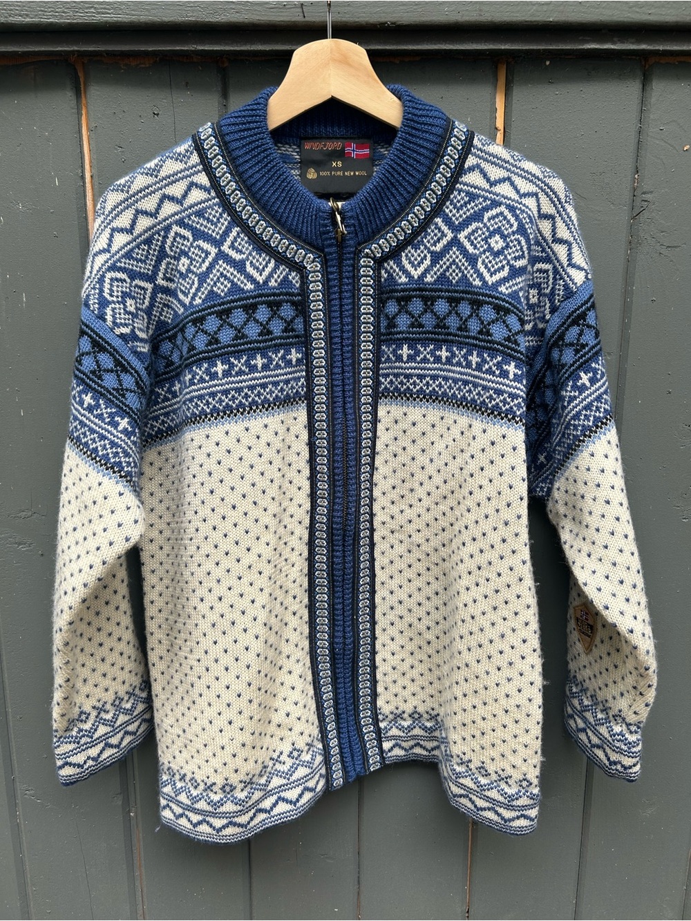Windfjord Voss Unisex Norwegian Cardigan NWOT - XS